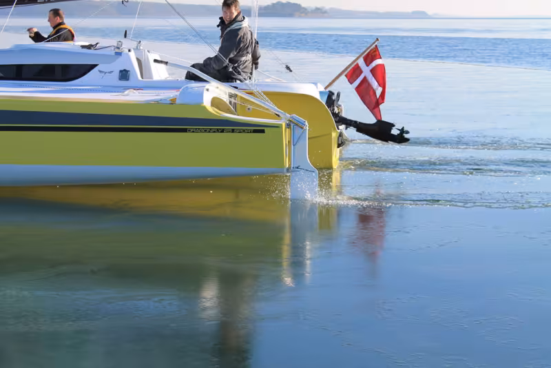 Trimaran Dragonfly 25