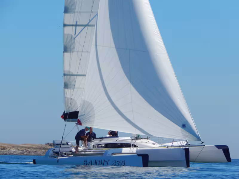 Vidéo : essai à bord du trimaran Bandit 870