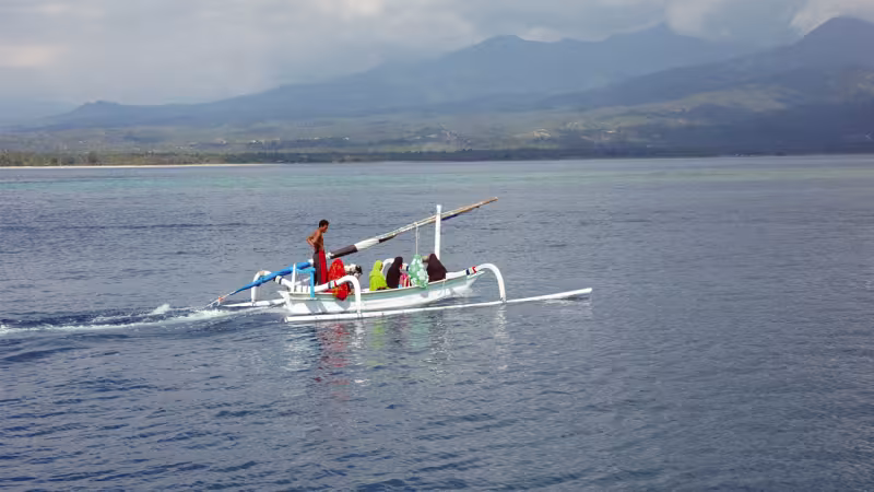 Les navettes sont bien sûr des multicoques dans le Selat Lombok…