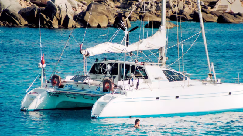 Avec une bonne prépa, même un bateau ancien peut vous emmener au bout du monde… et vous en ramener ! 