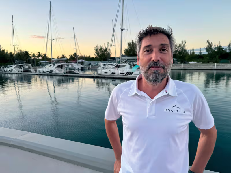 Tamas Hamor lors des rendez-vous Propriétaires à Grand Bahama en novembre 2024.