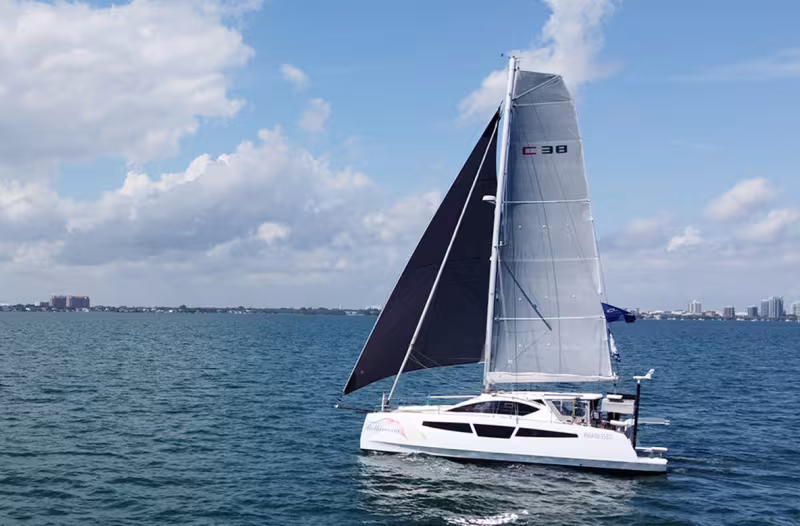 C-Cat 38 catamaran | Visite guidée | Multicoques Mag