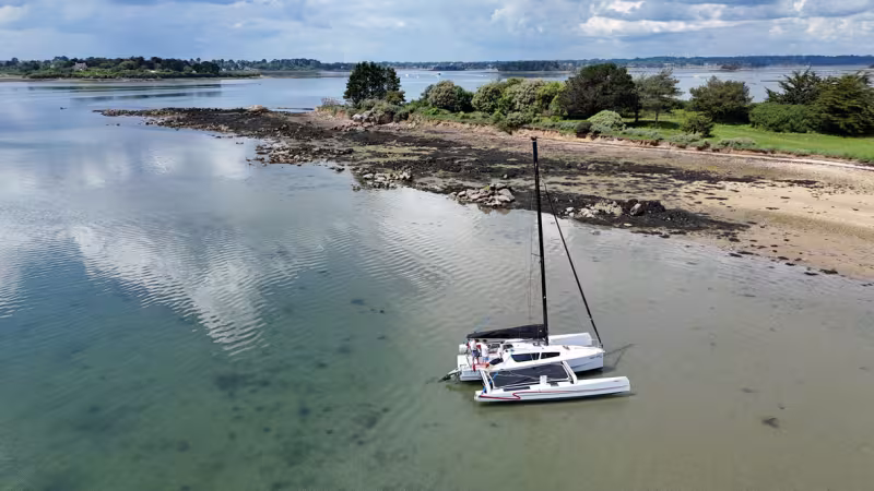 Tricat 8.50 Trimaran | Teaser essai en mer | Multicoques Mag