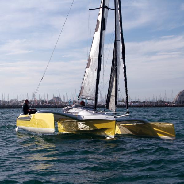 Deux trimarans repliables et transportables pour s'éclater en nav et profiter de week-ends loin de la foule. Le top !