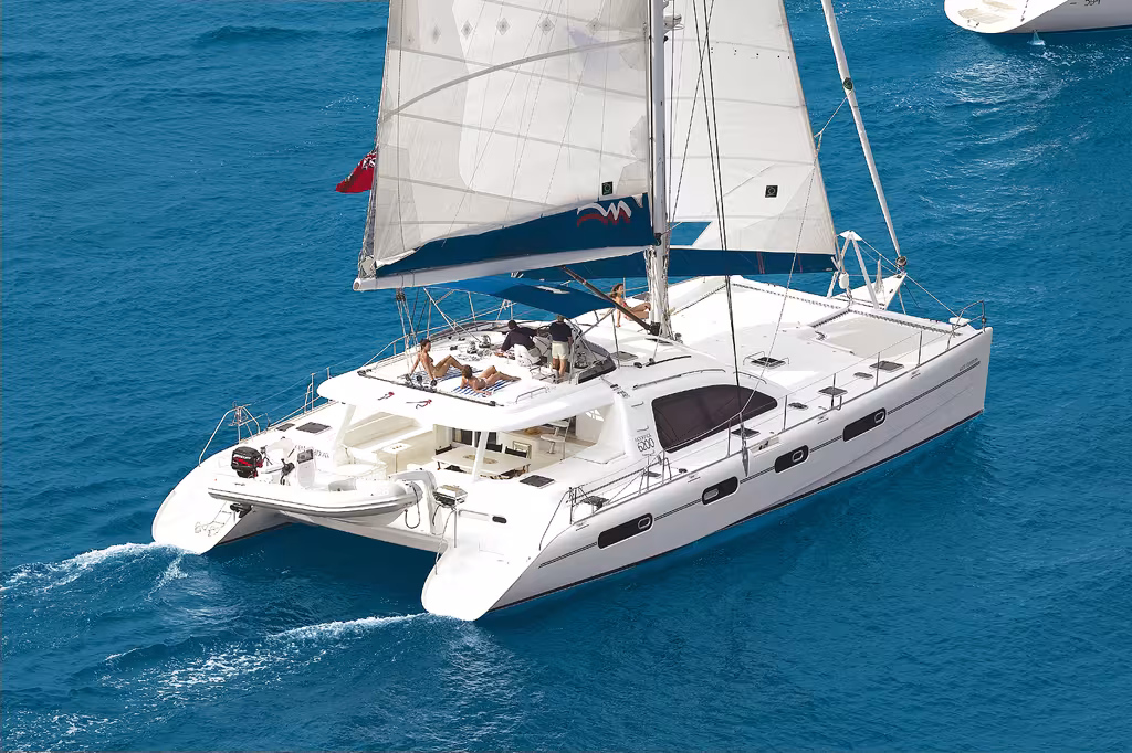 Sous voiles, le 62' est un bateau confortable à défaut d'être très performant…