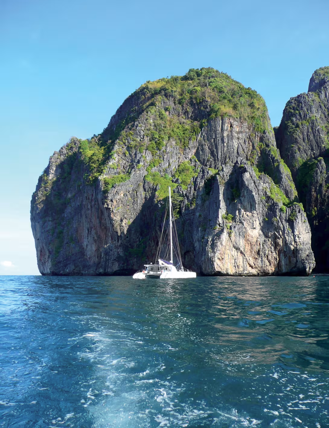 Asie (ici, la Thaïlande), Antilles, Polynésie, le choix ne manque pas pour partir cet hiver en bateau et au soleil ! (photo : Dream Yacht Charter)