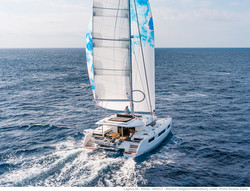 Essai : Excess 15 vs Lagoon 50