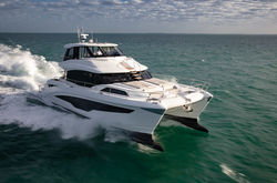 Aquila 70 Luxury