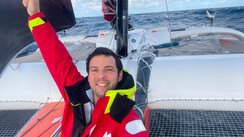 Tour du monde d’est en ouest en solitaire et sans escale