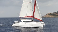 Aventura 44