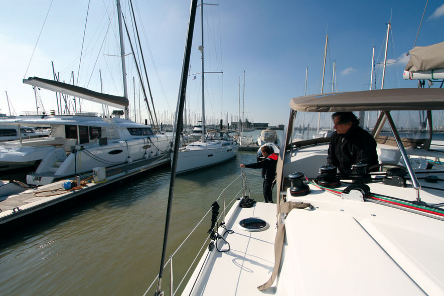 Arrivée au port et amarrage