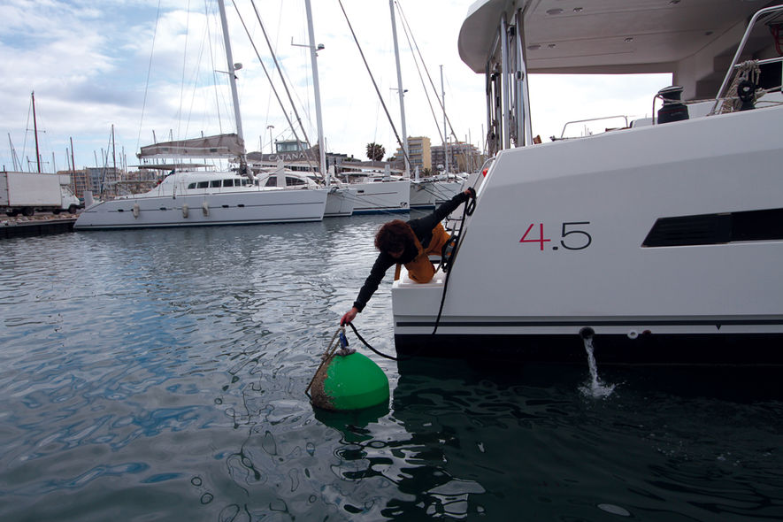 Arrivée au port et amarrage