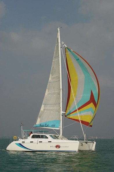 Essai Fast Cat 435