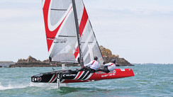 Discover how to sail a Flying Phantom catamaran