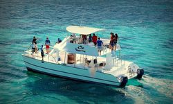 Arawak 42 Day Charter