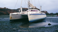 Catana 39