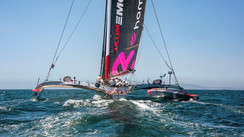 Les Voiles de St Tropez sur le trimaran Ultim Emotion