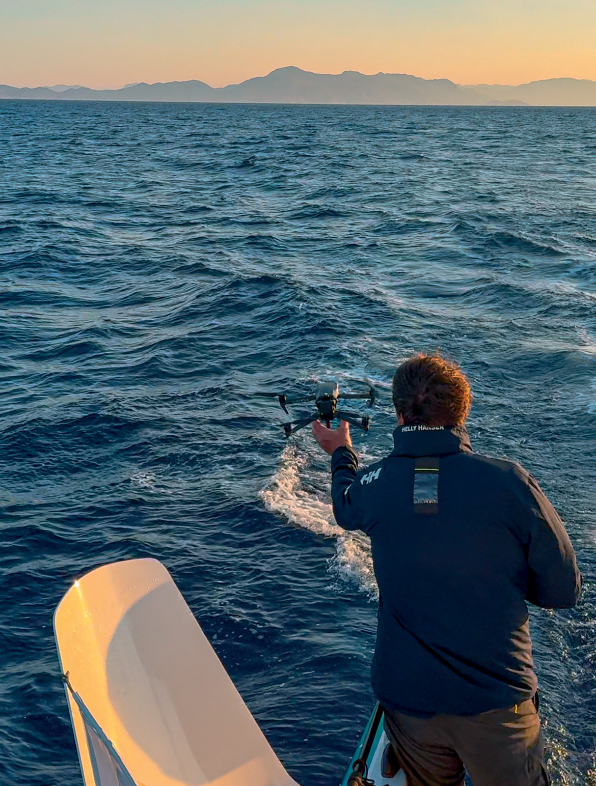 Saisir le drone sans hésitation